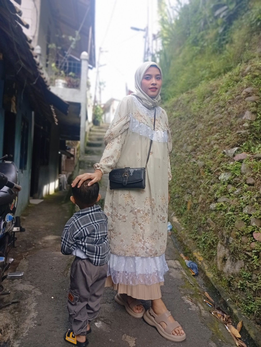 Tuti Diana profile icon