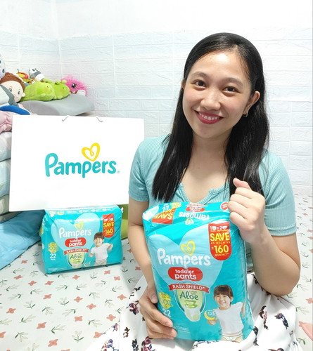 Mommies and Daddies alam nyo bang naka 25% price drop ngayon si Pampers?