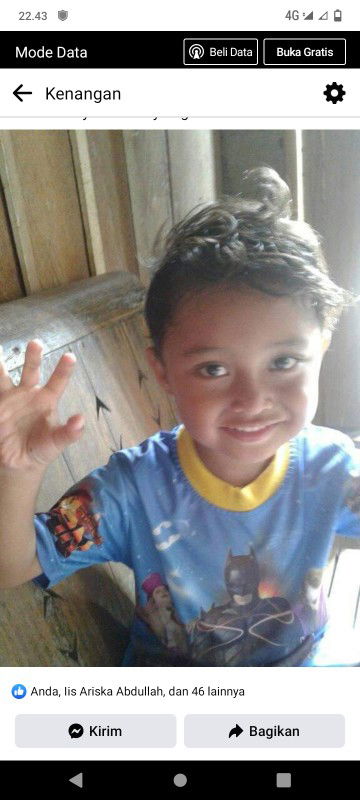 Yuni Sri profile icon