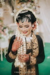 fitri putri profile icon