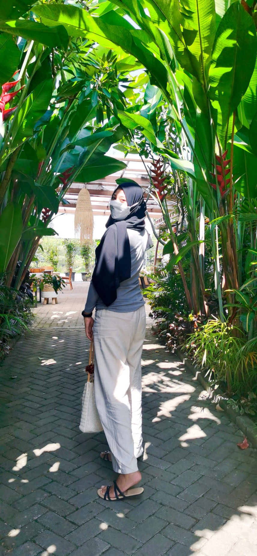 Nintari Dewandaru profile icon