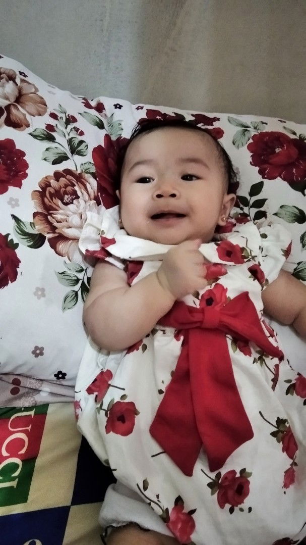 Emilia L. Dakhi profile icon