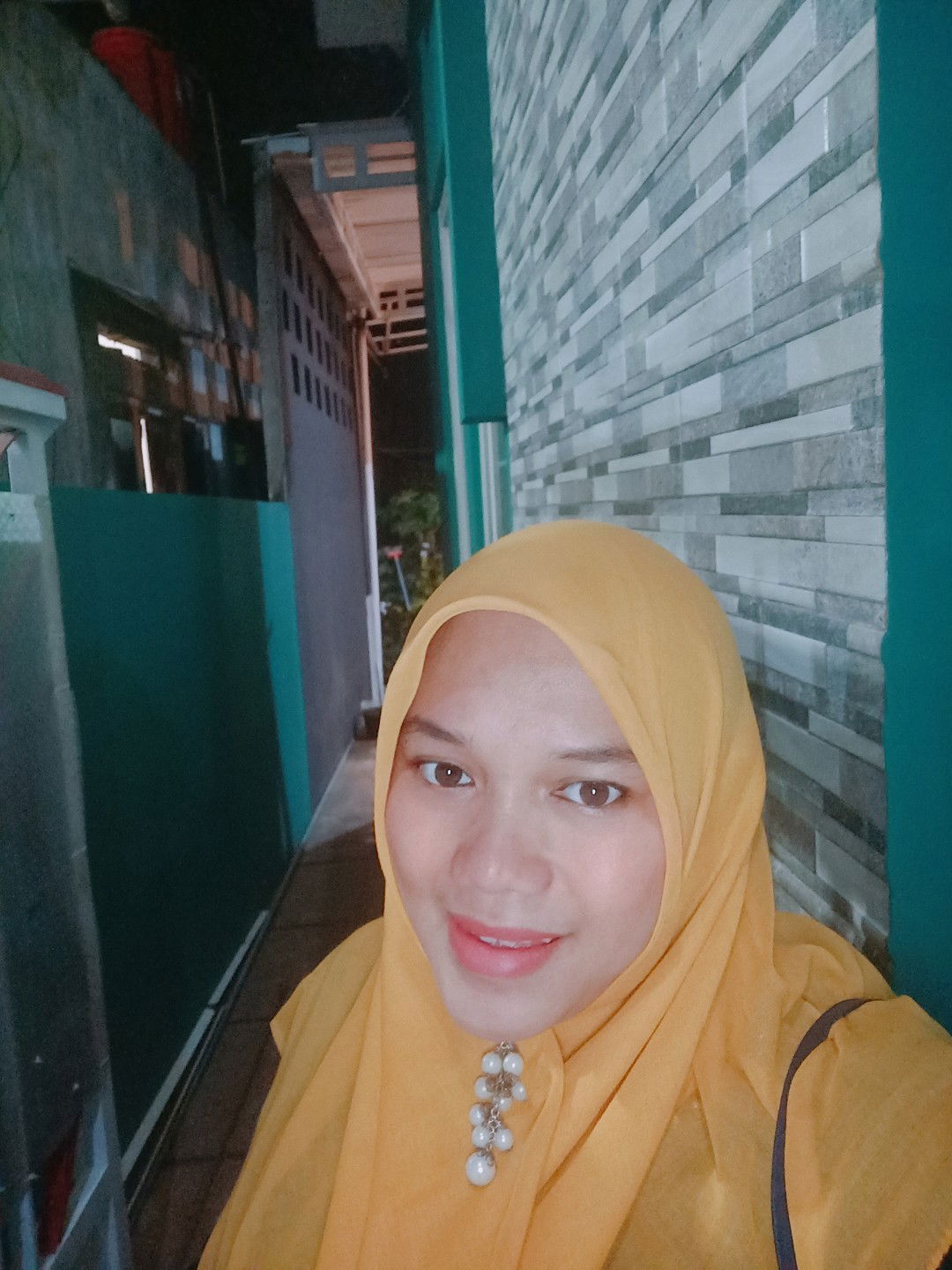 Husnah Rahman profile icon