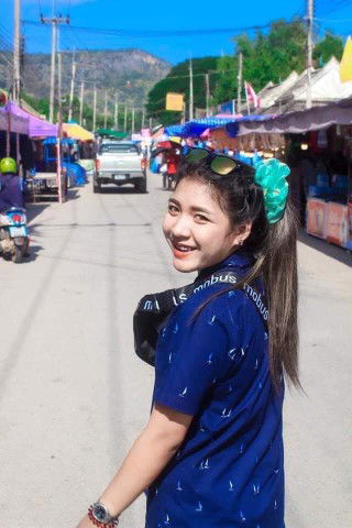 Aom Thananya profile icon