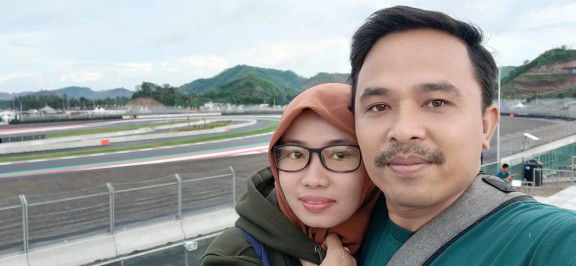 Fitri Yani profile icon