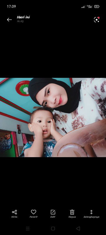 Cici Amaliya profile icon