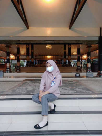 Nugraheni Puspaningtyas profile icon