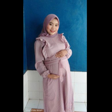 Risma wahyuni profile icon