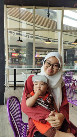 Nur firzanah profile icon