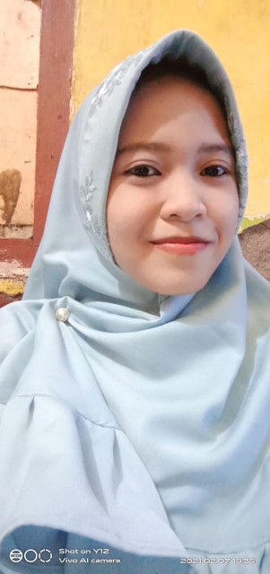 Nadila Maghfiro profile icon