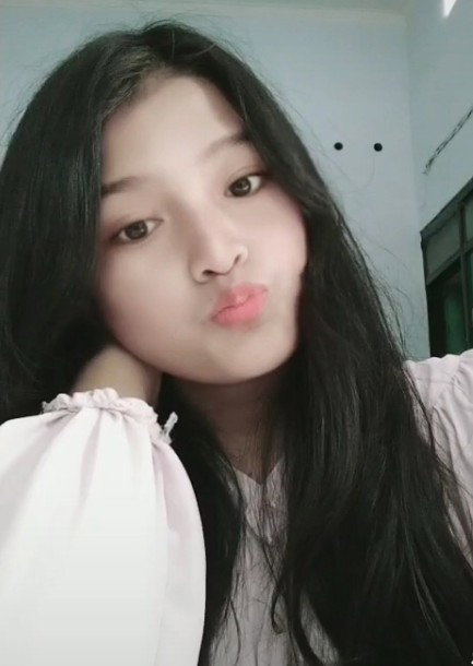 Erna Yuliani profile icon