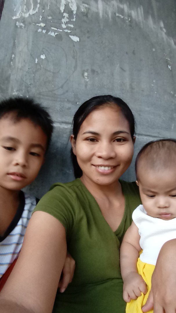 Richelle f. Madridano profile icon