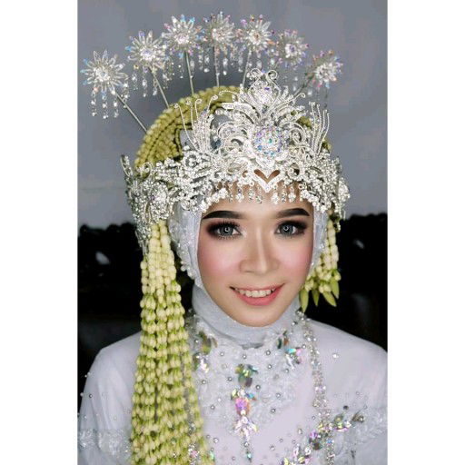 Yuniarti profile icon