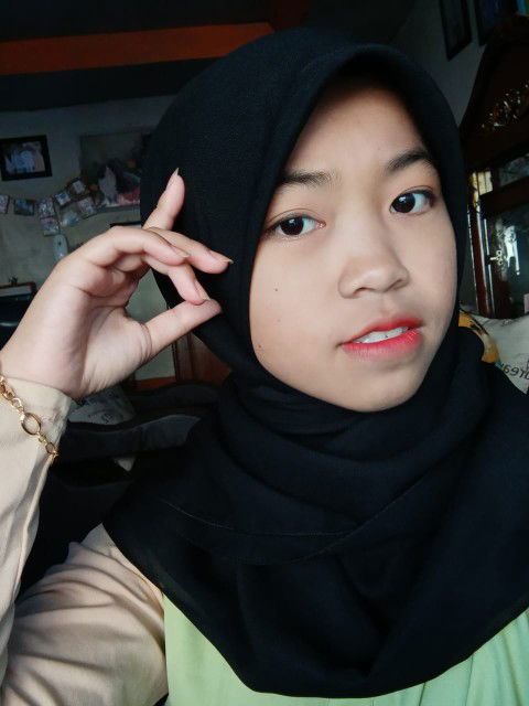 mila liana 1521 profile icon