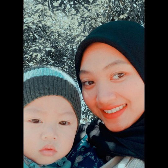 suci nilamsari profile icon