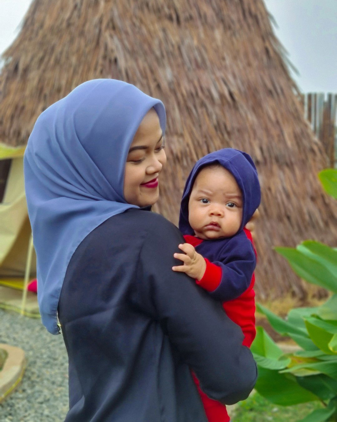 Dini Hardiyanti profile icon