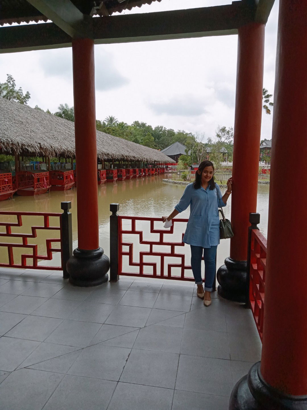 Evi Sartika profile icon