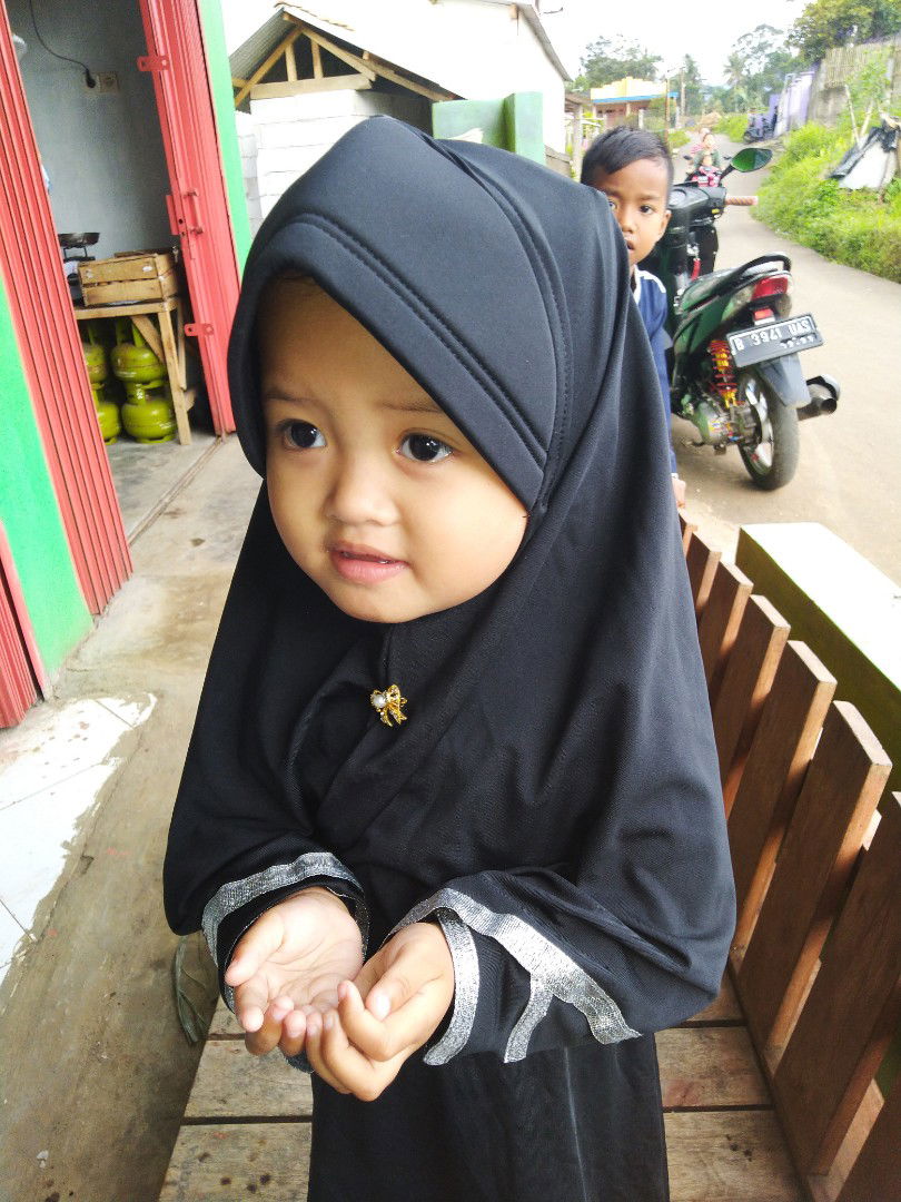 Siti Halimatussyadiyyah profile icon