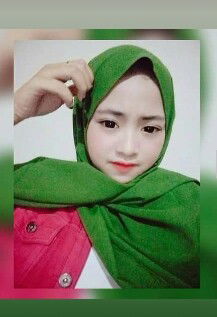 ShellaNur profile icon