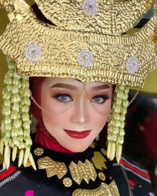 Ulfa Rohmatin profile icon