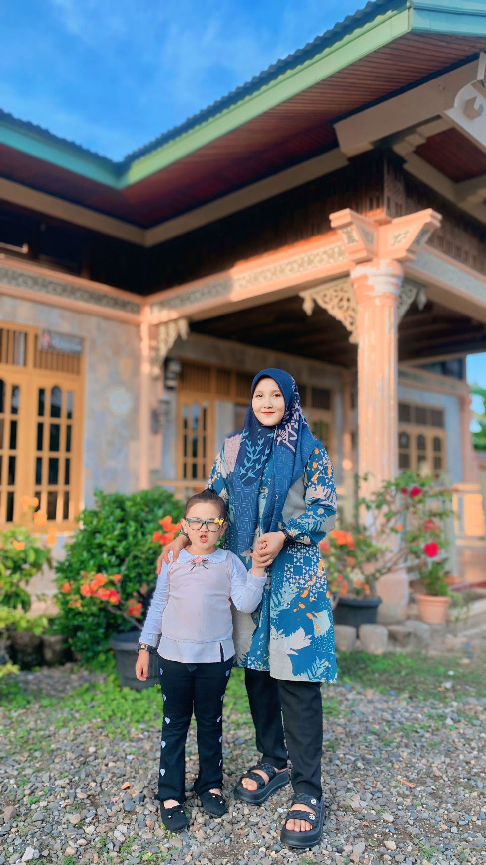 ade trisna profile icon