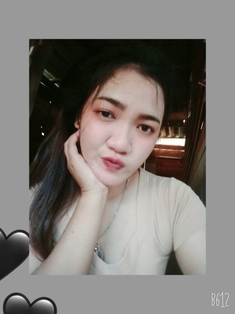 กูแกล้งบ้า ยืนชักผ้าอยู่หน้าเซเว่น profile icon