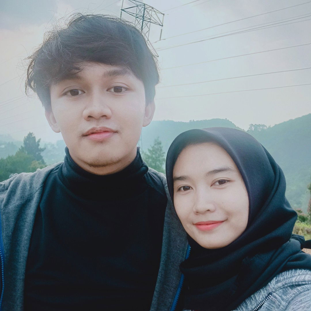 Oka Riyana profile icon