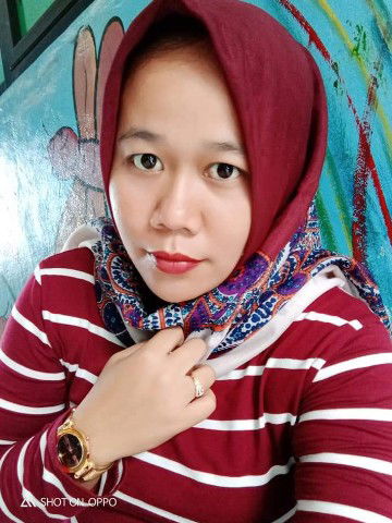 dewi purgiwati profile icon