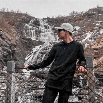 TiyoL Kittyy profile icon