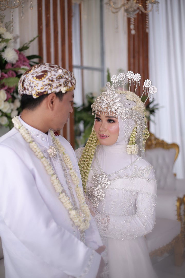 Aliya Istikomah profile icon