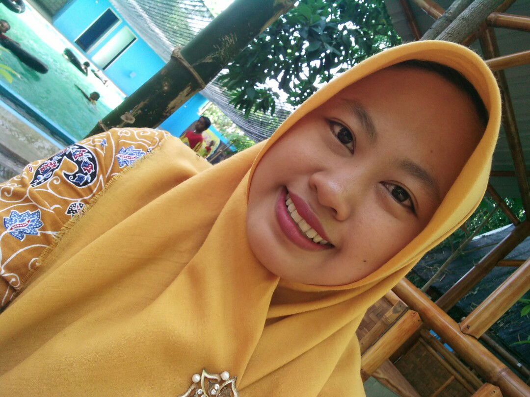 Nur Azizah profile icon