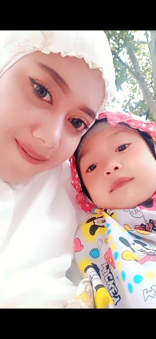 SoniaaDwiyuliaa profile icon