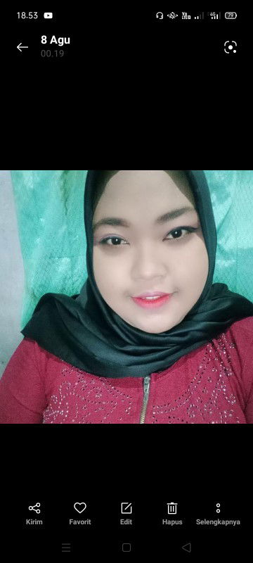 Sarah Widiya profile icon