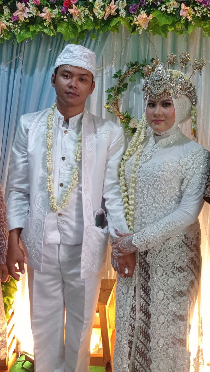 Eliyanti profile icon