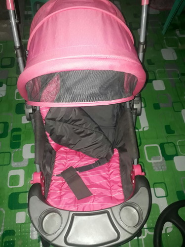 Stroller For sale ?