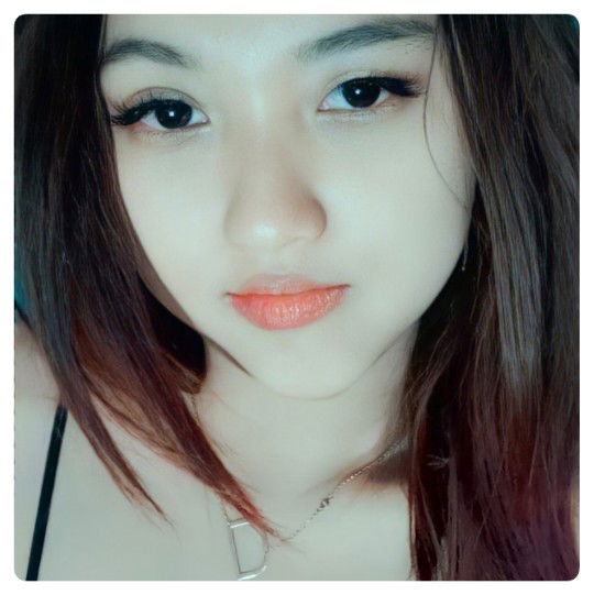 Desi Artha Sari profile icon