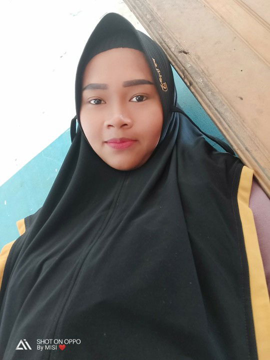 Siti Komariyah profile icon