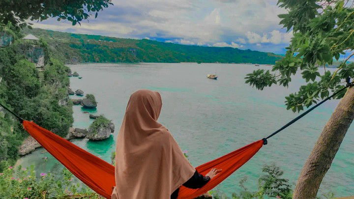 pina Wahyuni profile icon