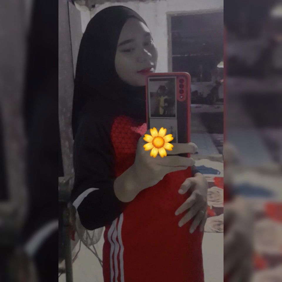 Intan Suraya profile icon