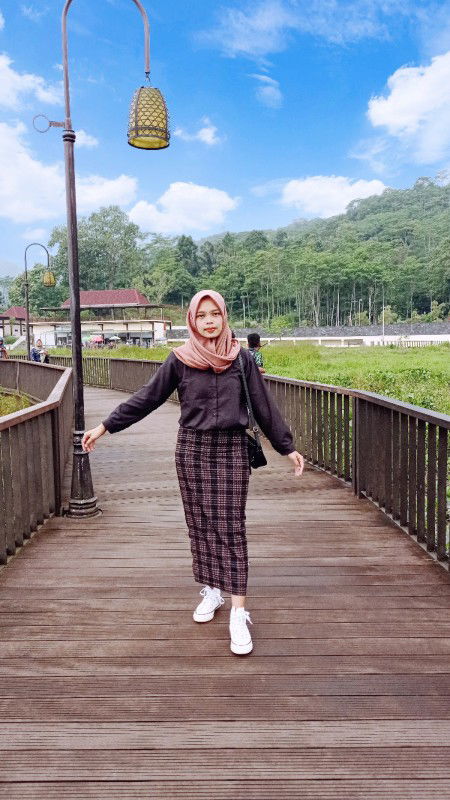 Sindi Ayu Saputri profile icon