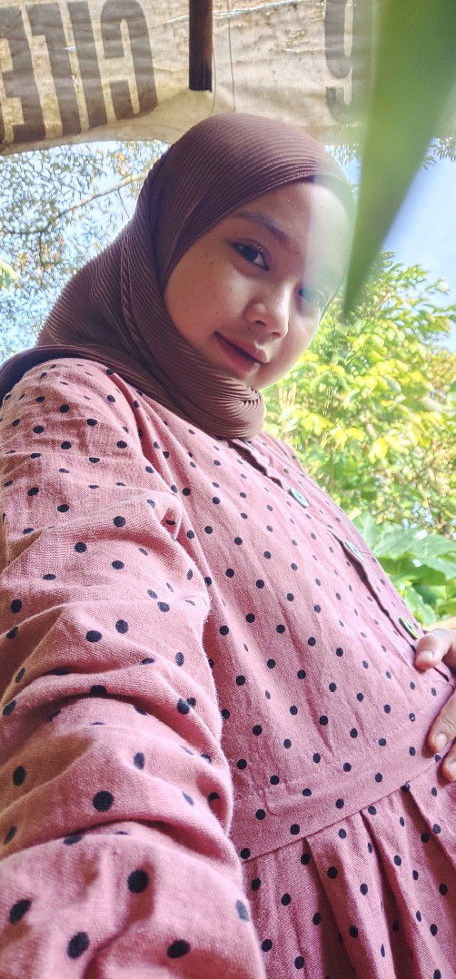 Astri Aryanti profile icon