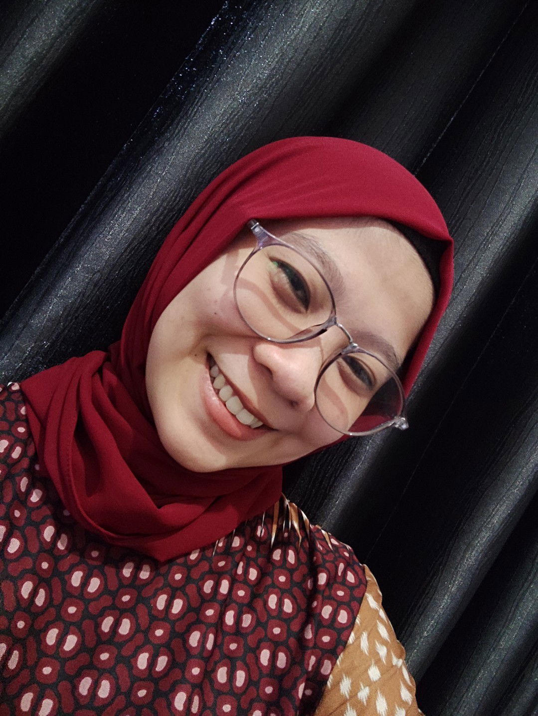 haola yulianti profile icon