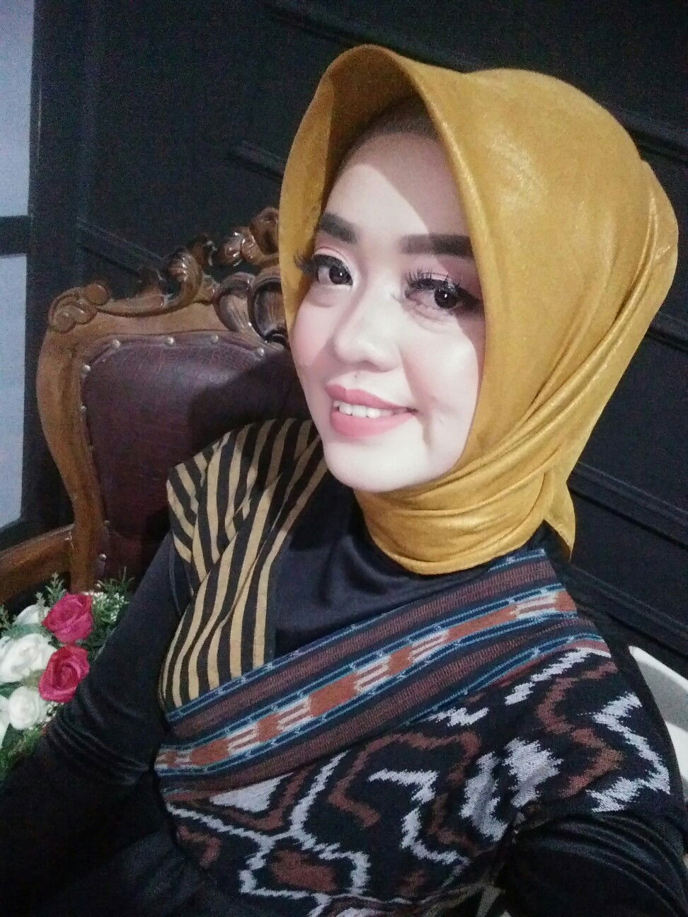 Selly Destriani profile icon