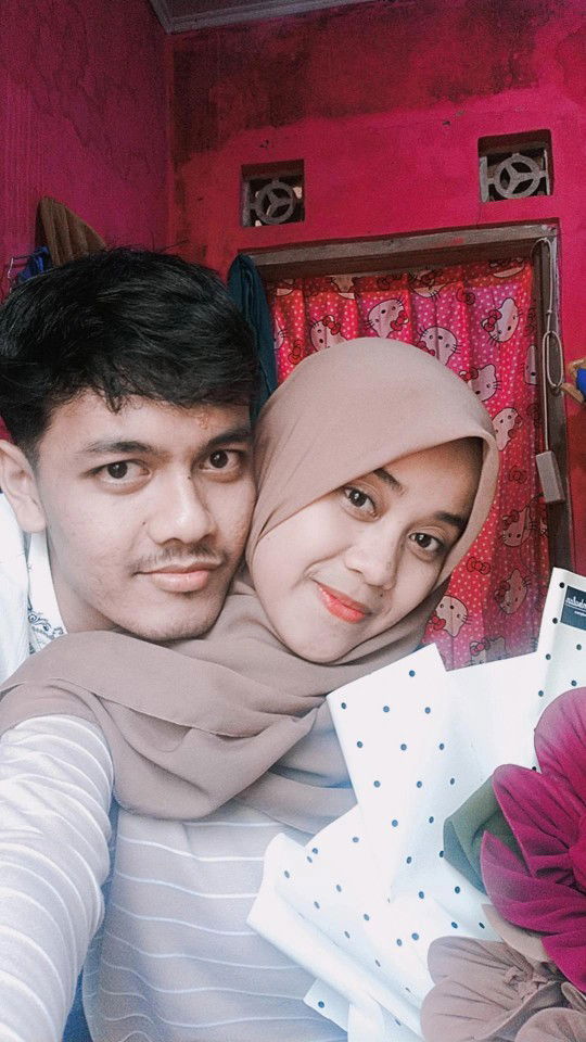 Rika wahyuni profile icon