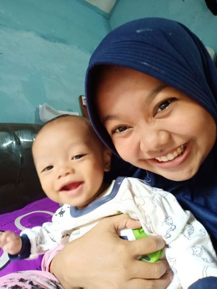 Laeli Nur Istiqomah profile icon