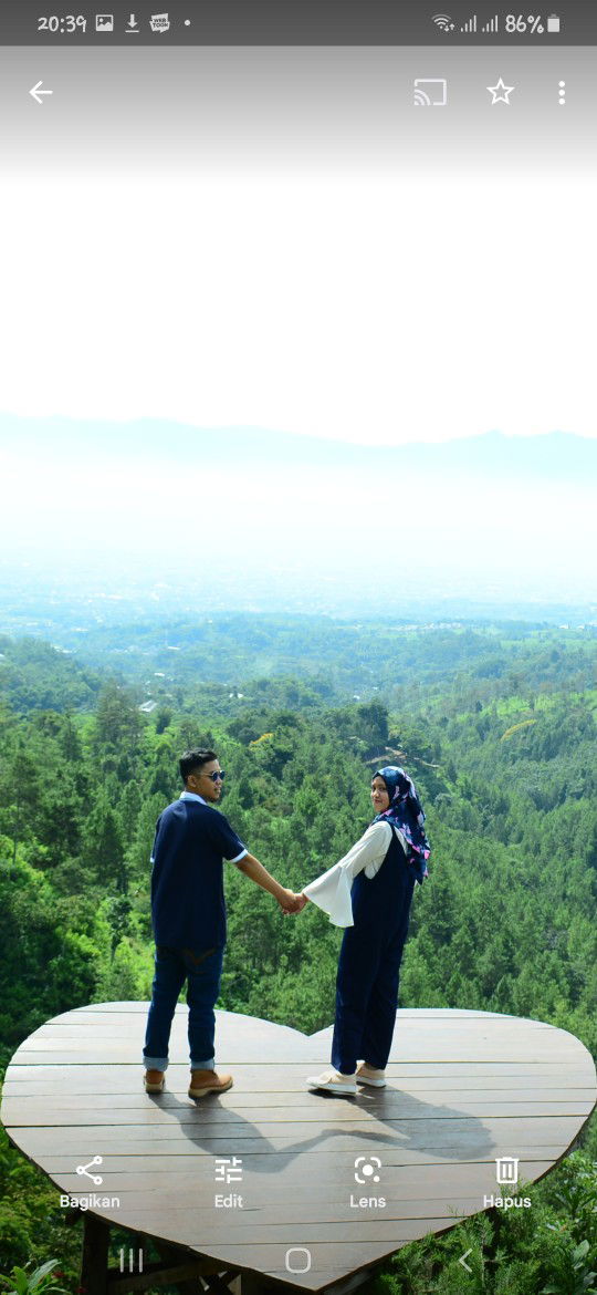 Andini Rusty Dinanda profile icon