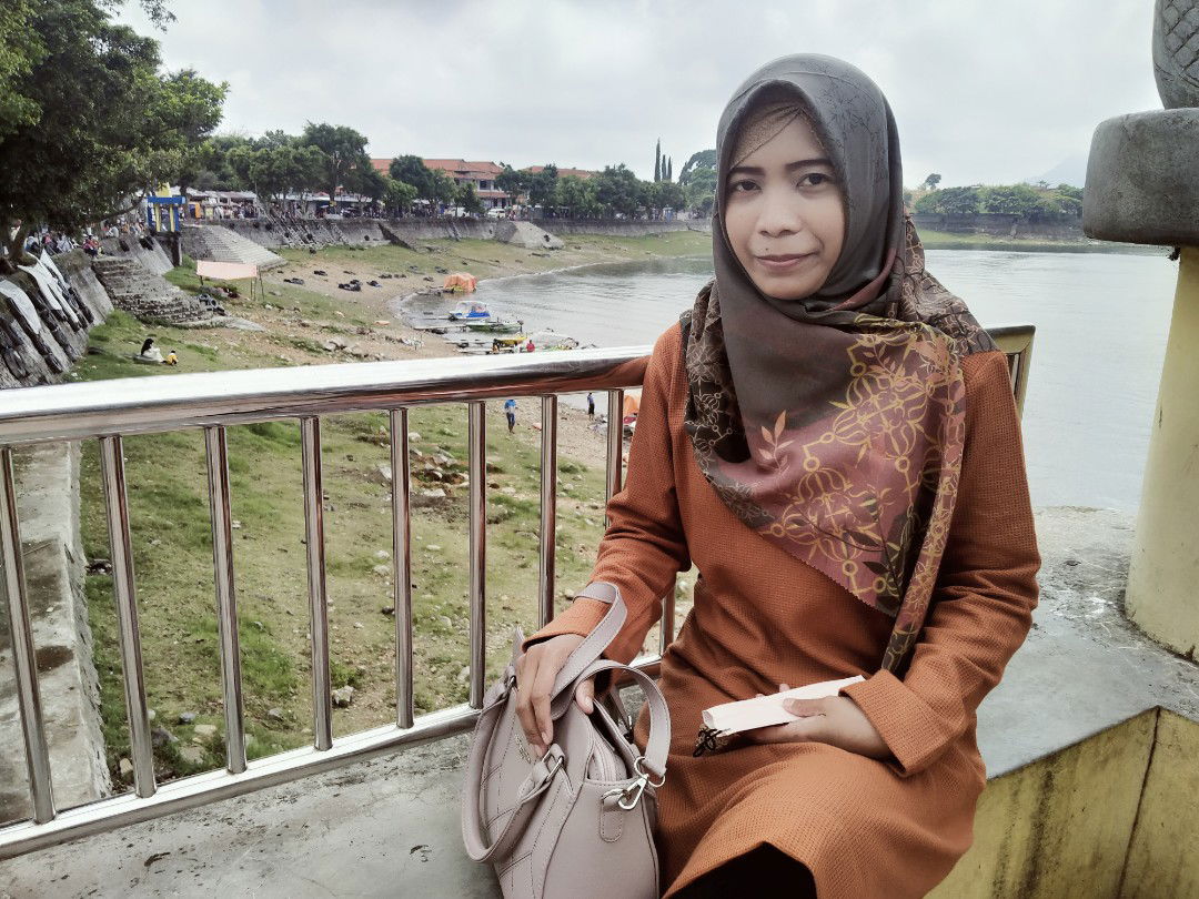 Lia Indah N. profile icon