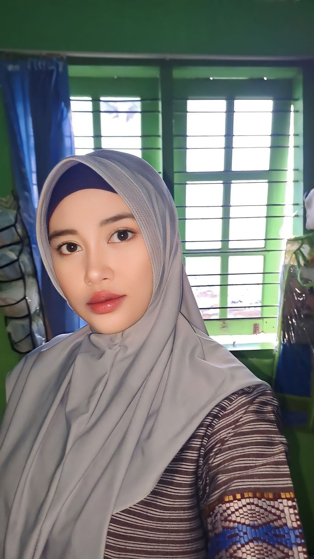 Indri Perwitasari profile icon