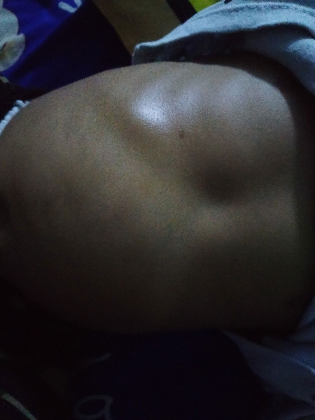 dada sedikit ada cekung