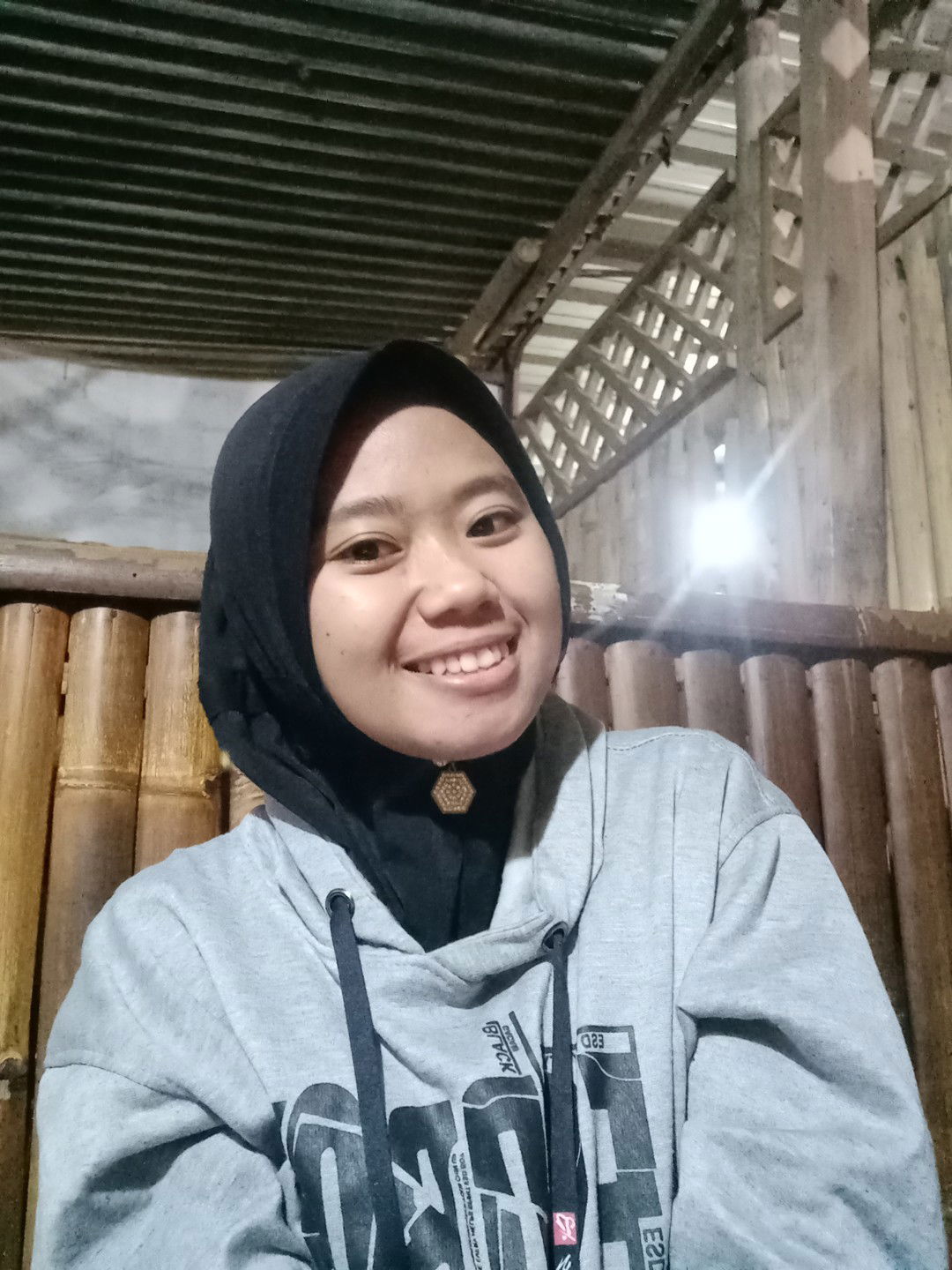 Nikma Qoyyim profile icon